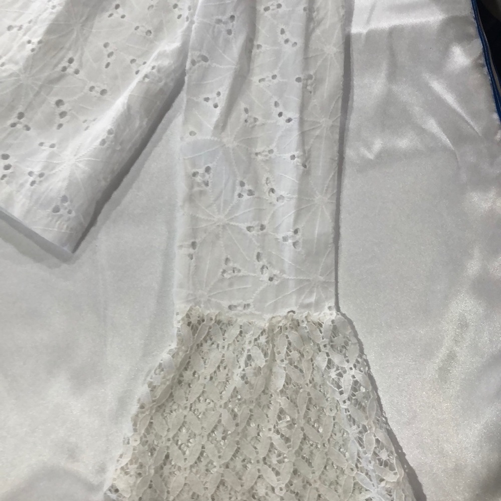 White off the shoulder top - Picture 4 of 4